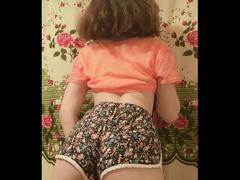 ❤️ सेक्सी तरुण बेब कॅमेऱ्यात तिची चड्डी काढत आहे ❤️ गुदद्वारासंबंधीचा व्हिडिओ mr.kiss-x-max.ru वर  ❌